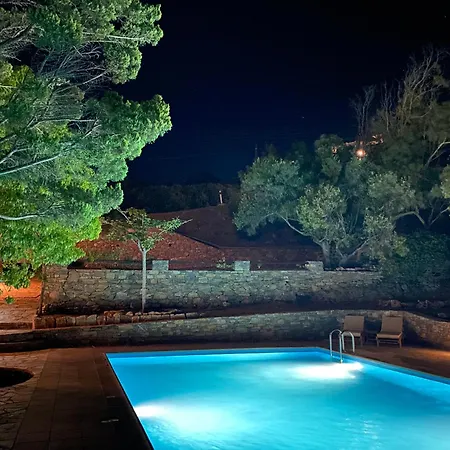 Apaggio * Katapola