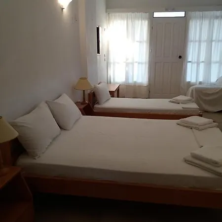 Apaggio * Katapola
